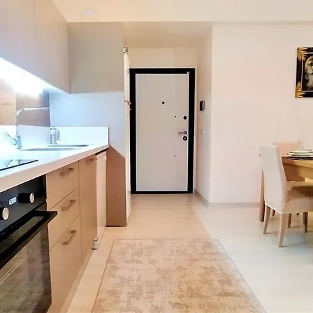 Appartamento Central Flat With Shared Pool In Kepez