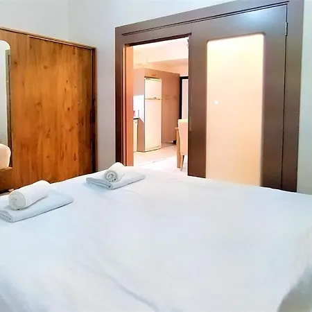 Central Flat With Shared Pool In Kepez * Antalya